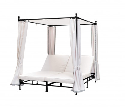 4-poster bed black