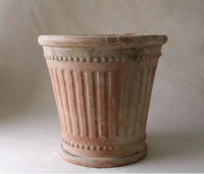 Colonna terracotta pot