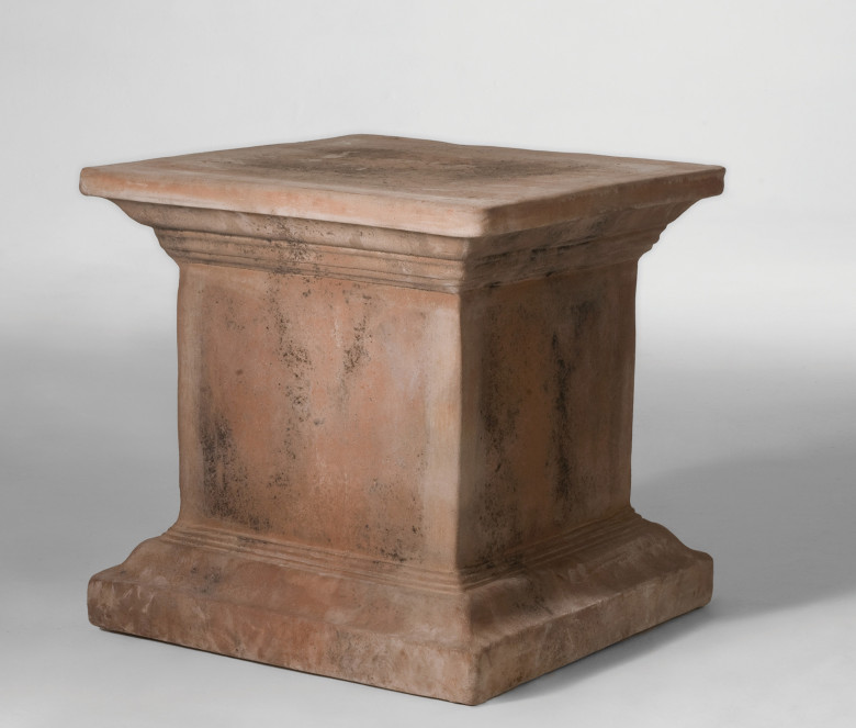 Square terracotta base