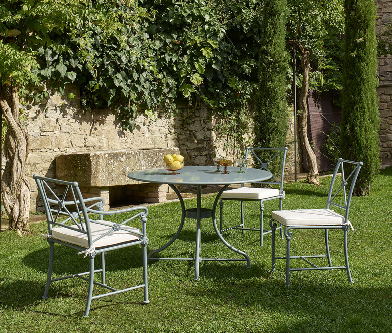 Table bistrot pieds cintrés - plateau aluminium 1800 Bleu